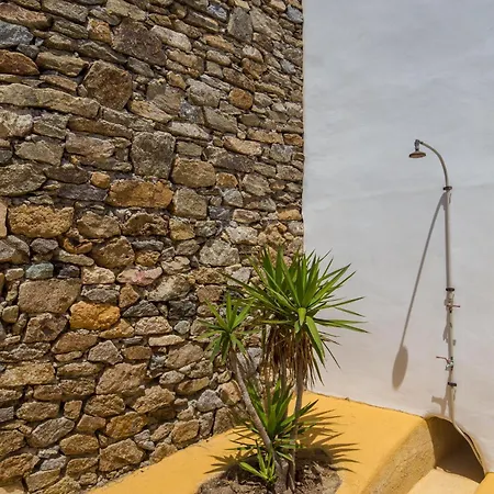 Cosy Three Bedroom In Agios Sostis *