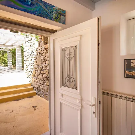 Cosy Three Bedroom In Agios Sostis