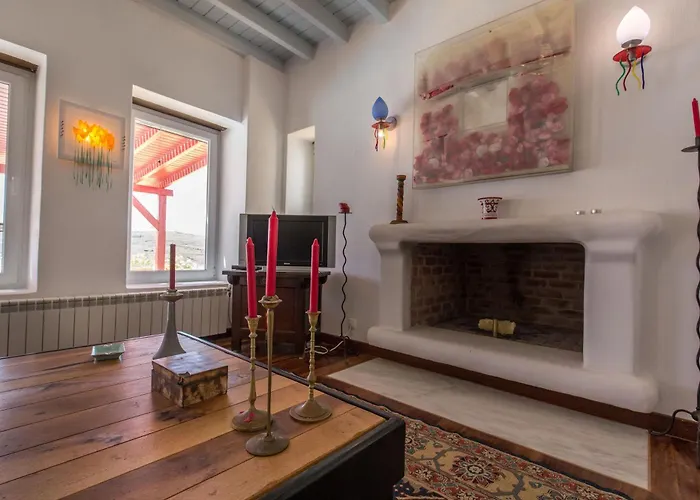 Cosy Three Bedroom In Agios Sostis Semesterbostad *