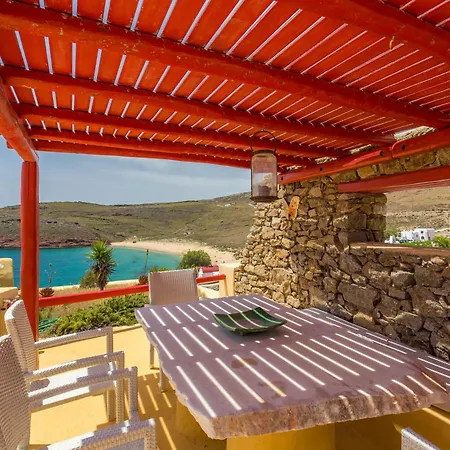 Cosy Three Bedroom In Agios Sostis Dom wakacyjny *